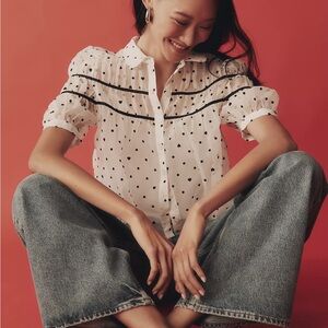 Nwot Maeve the leandra shirred yoke White and Black Polka Dot KBlouse